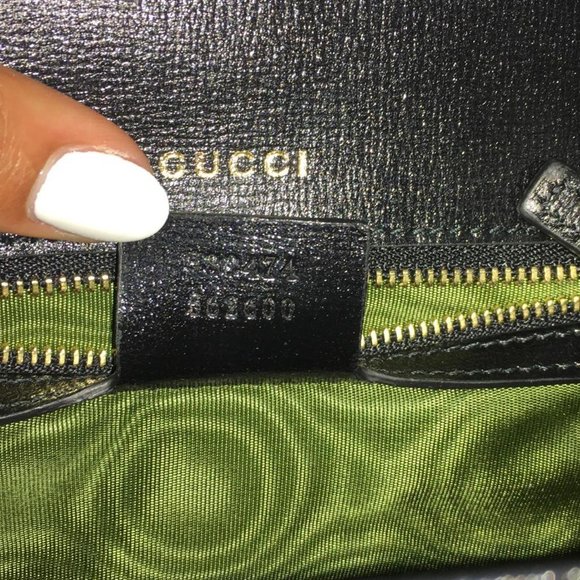 Gucci Women's GG Interlocking Flap Crossbody Bag Black DM1 - Picture 16 of 16